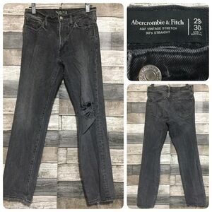 Abercrombie Fitch 90’s Straight Jeans Men’s 29x30 Gray Denim Distressed